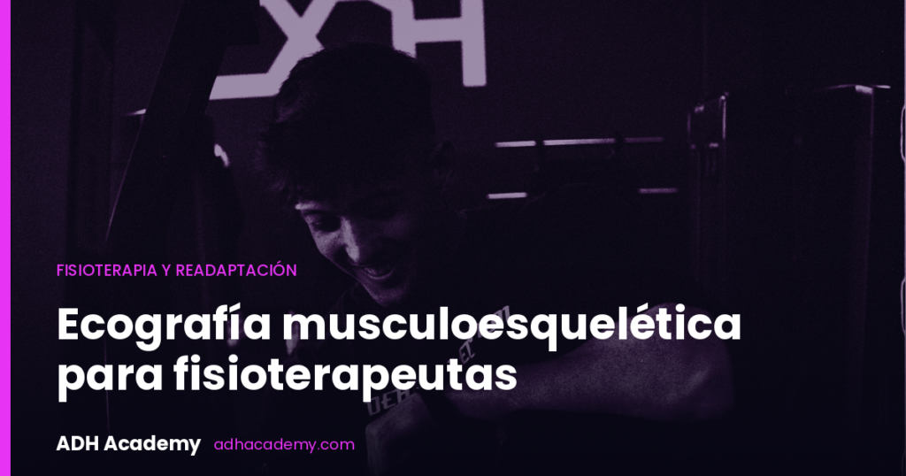 Deportista entrenando con camiseta ADH Academy en la sala, tratado en duotono morado, portada del artículo sobre ecografía musculoesquelética para fisioterapeutas